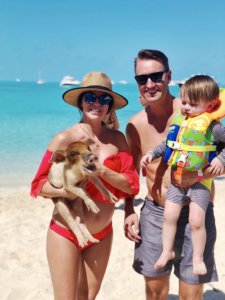 Bahamas, bucket list, adventure, tours, beach, paradise, swimming with the pigs, swimming pigs, Exuma, 