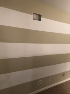 How to paint stripes on wall